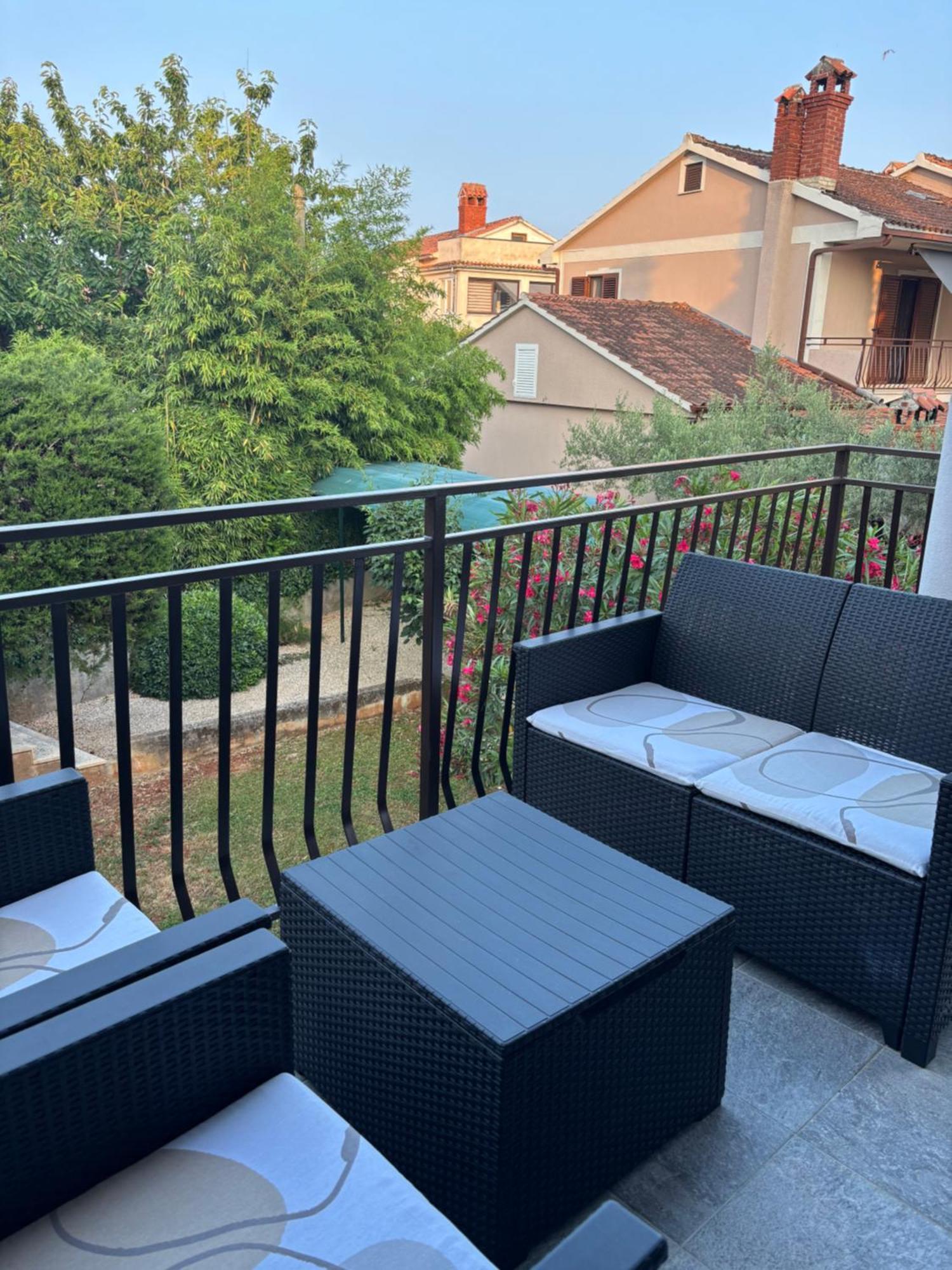 Apartment Kika Porec Exterior photo